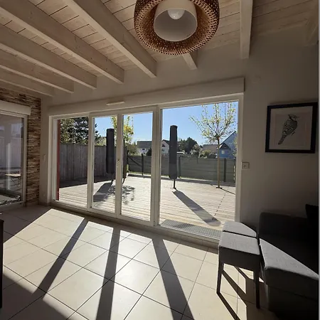 וילה Les Maisons Solaires *
